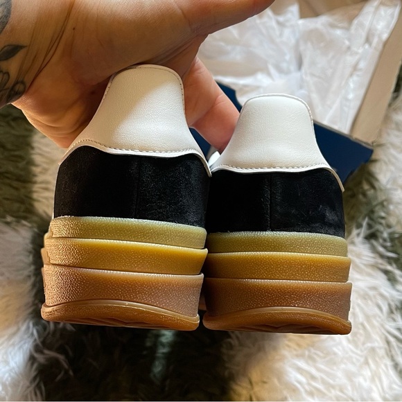 NWT Adidas Gazelle Bold Stackforms - Picture 14 of 16